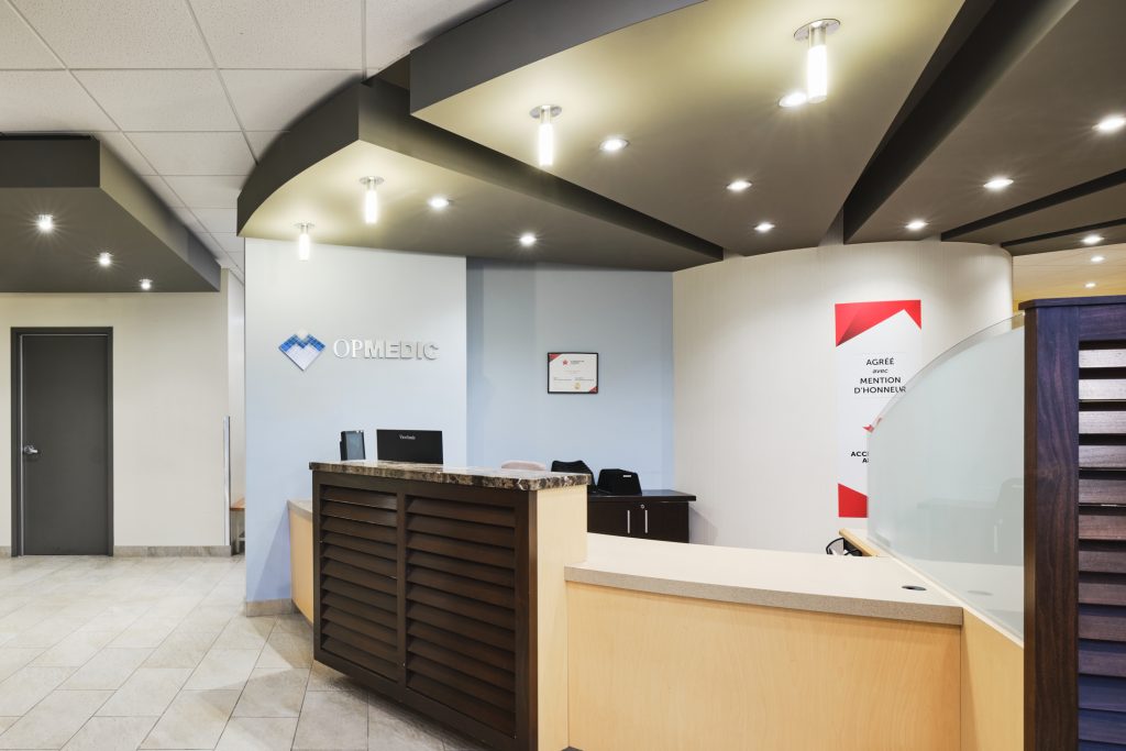 Laval - OPMEDIC - Front Desk