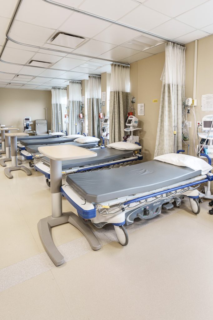 Saskatoon - Prairieview Surgical Centre - Recovery beds